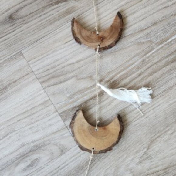 Moon Phase Garland - Picture 5 of 6